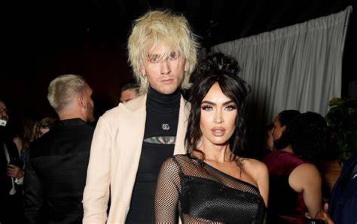 Megan Fox & Machine Gun Kelly Dress Up as Pamela Anderson & Tommy Lee