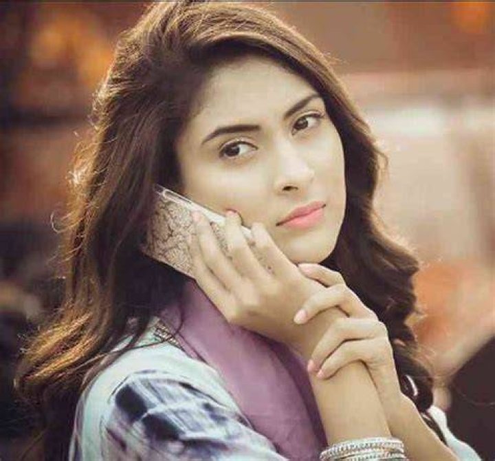 Mehazabien Chowdhury Affairs, Net Worth, Age, Height, Bio and More