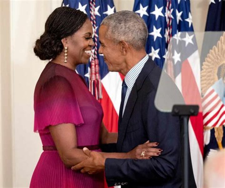 Michelle Obama's Book to Be a Netflix Documentary The New