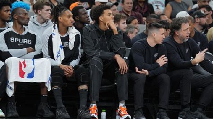 Mike on the bench during the Panther's match against the Denver Broncos in Super Bowl 50 at Levis Stadium on 7th Feb 2016. Mike on the bench during the Panther's match against the Denver Broncos in Super Bowl 50 at Levis Stadium on 7th Feb 2016.