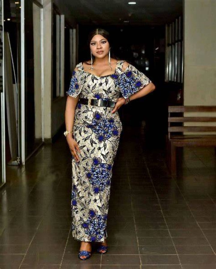 Modern African designs for women Modern African designs for women