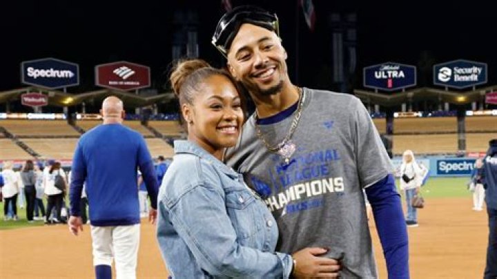 Mookie Betts: wife, stats, contract, jersey, height, age, net worth