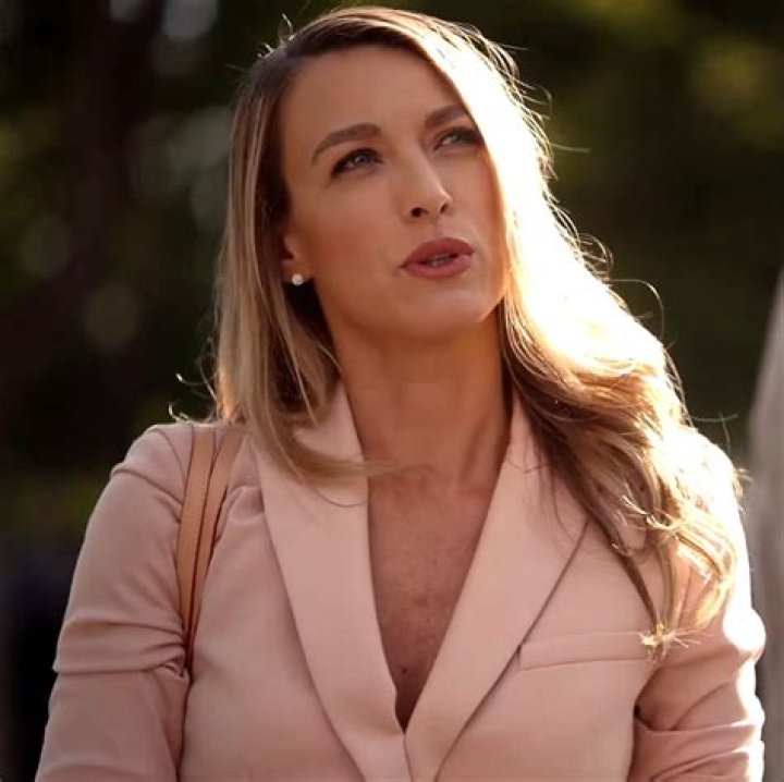 Natalie Zea Net Worth, Age, Height, Husband, Family, Wiki 2024