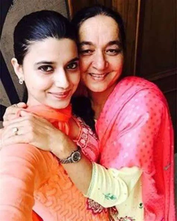 Nimratpal Kaur Khaira Images