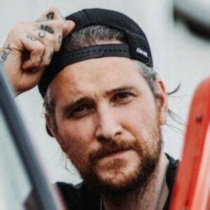 Peter McKinnon age