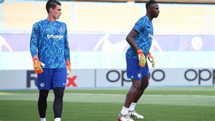 Potter welcomes Chelsea's goalkeeper conundrum