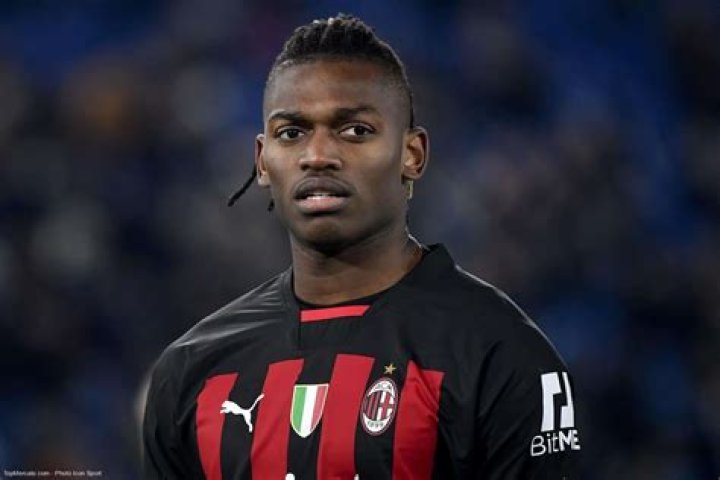 Rafael Leao's salary, contract, net worth, age, stats, latest news