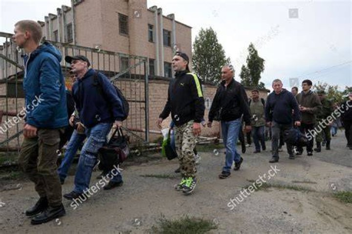 Russian recruits walk past a military recruitment centre in Volgograd, Russia, on Saturday. Photo / AP