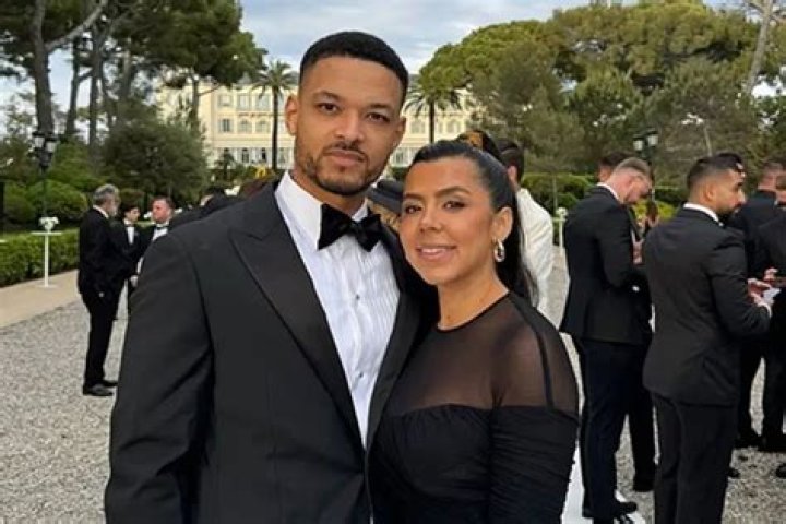 SA man proposed to girlfriend