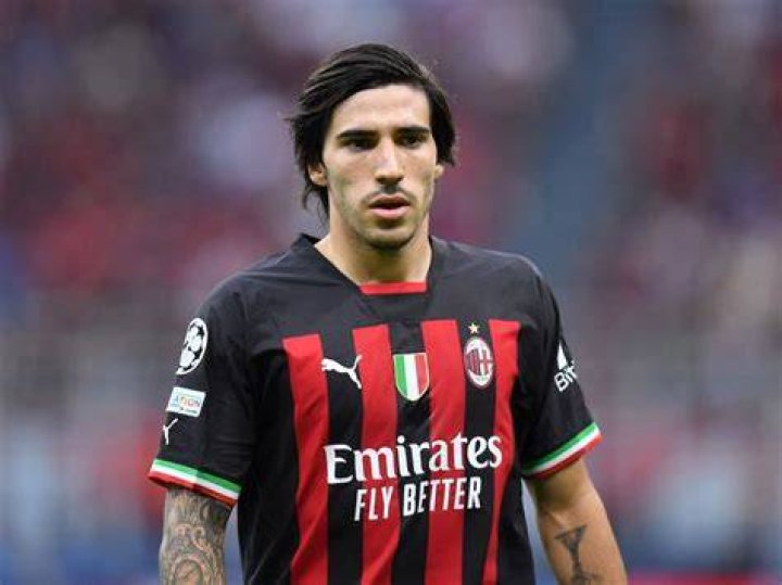 Sandro Tonali's salary, contract, net worth, age, stats, latest news