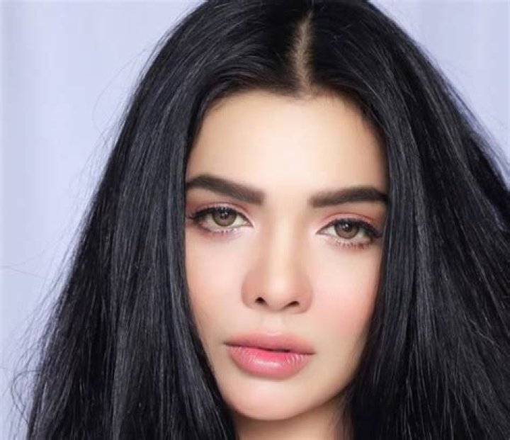 Sara Loren