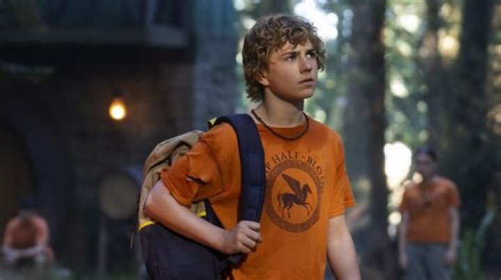 See Percy Jackson&rsquo;s Walker Scobell As Batman&rsquo;s Robin GIANT FREAKIN ROBOT