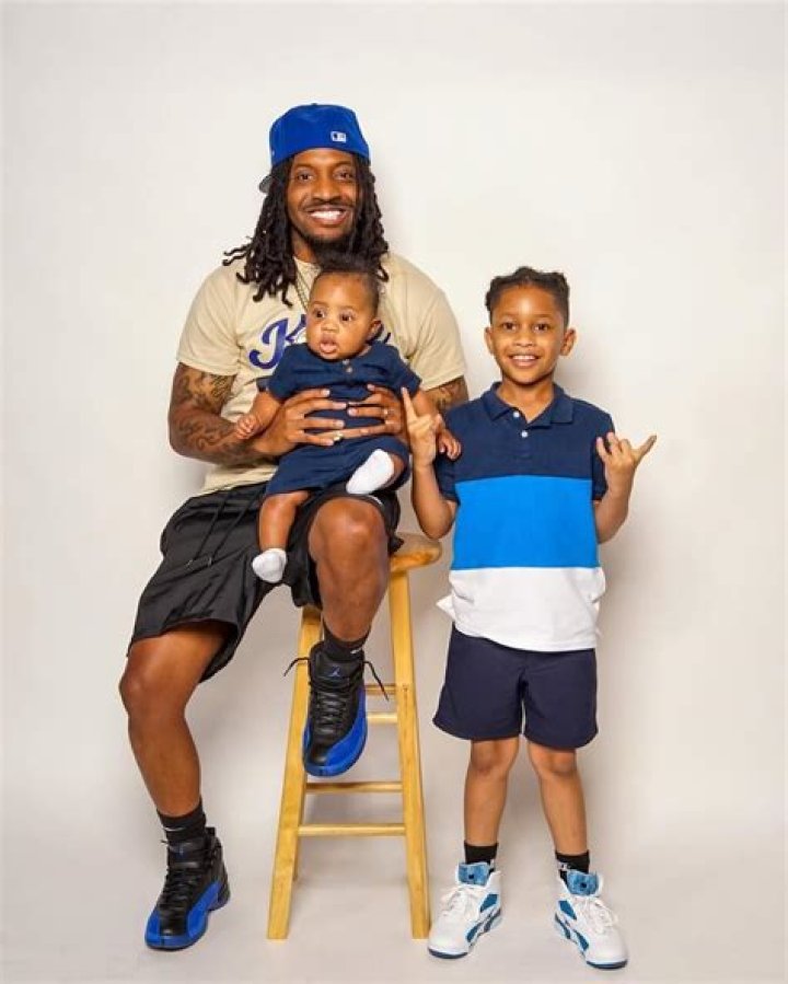Shaq Mason Net Worth, Age, Height, Weight, Family, Wiki 2024