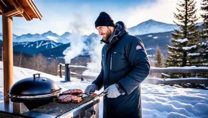 shutterstock_364592408 winter grilling outside