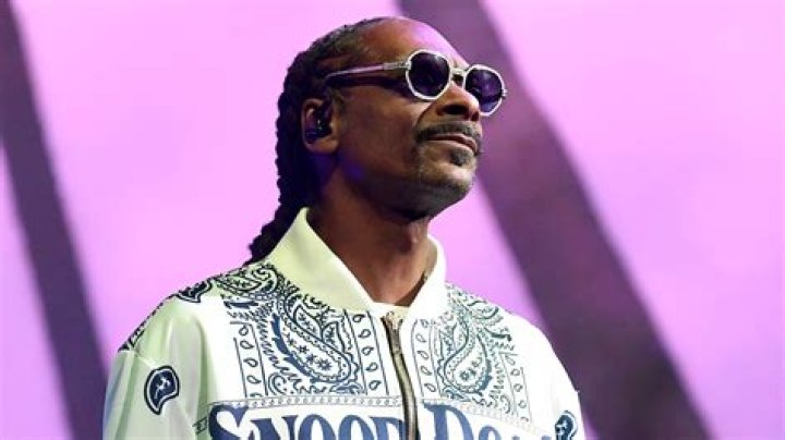 Snoop Dogg Claims He Received A Payout Of Less Than 45,000 After