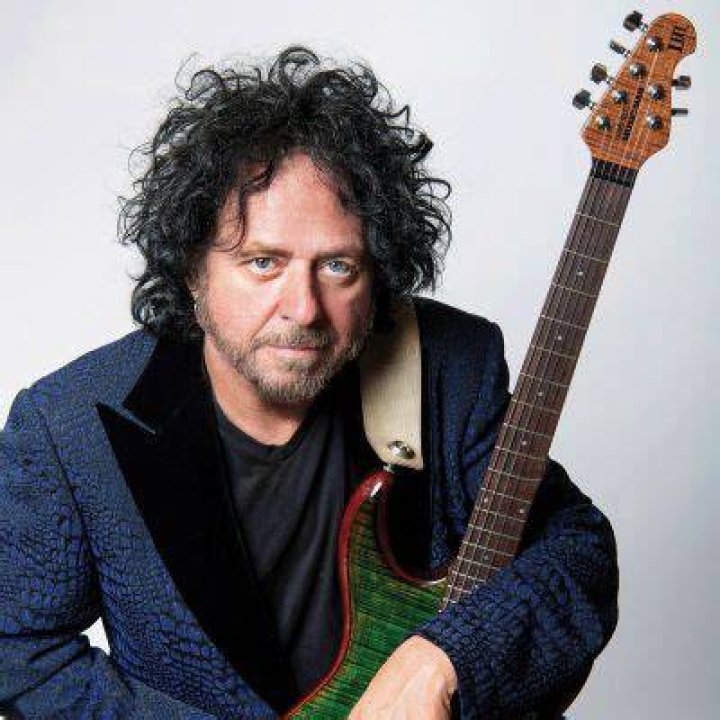Steve Lukather height