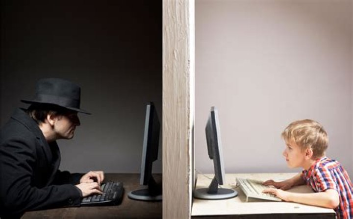 Strangers Online
