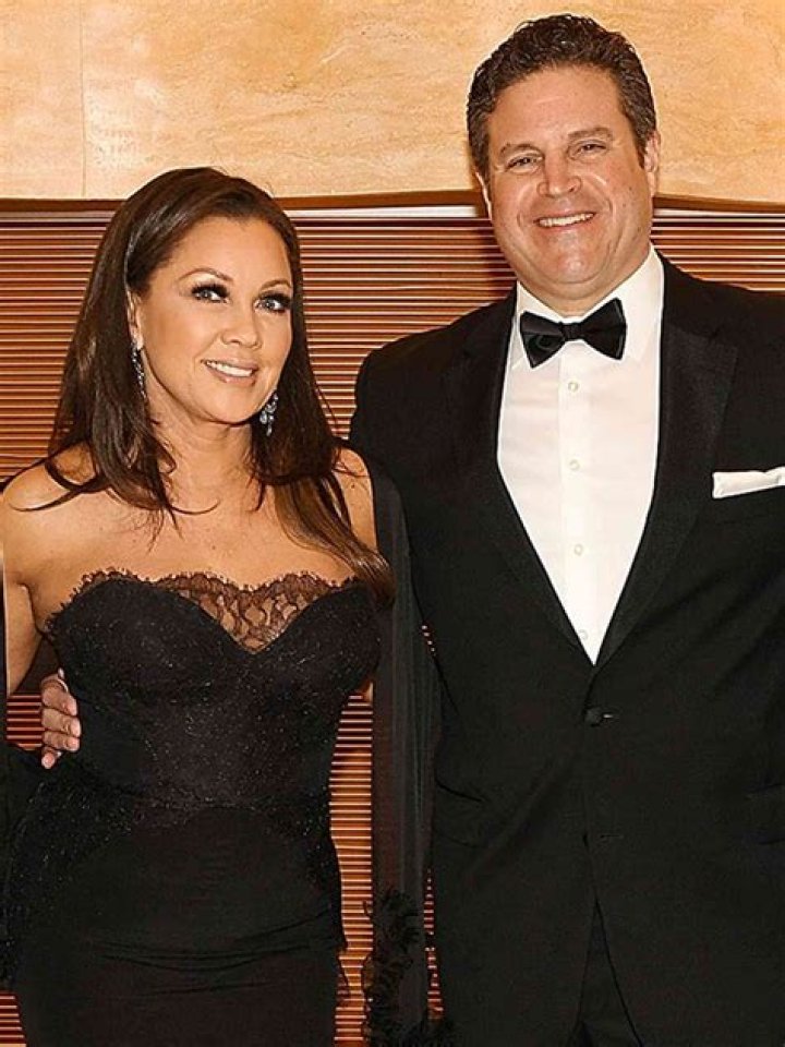Vanessa Williams Husband
