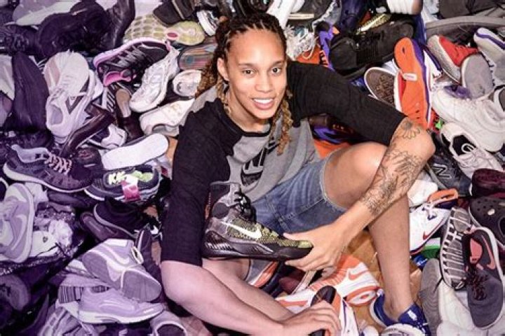 What shoe size does Brittney Griner wear? Things to know about Brittney