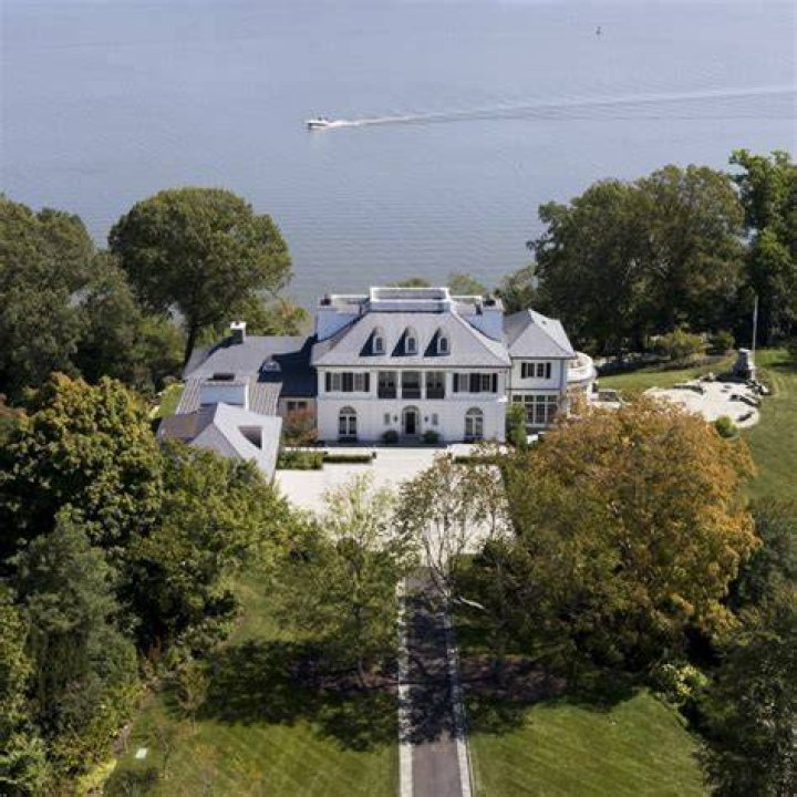 Who owns the most expensive house?
