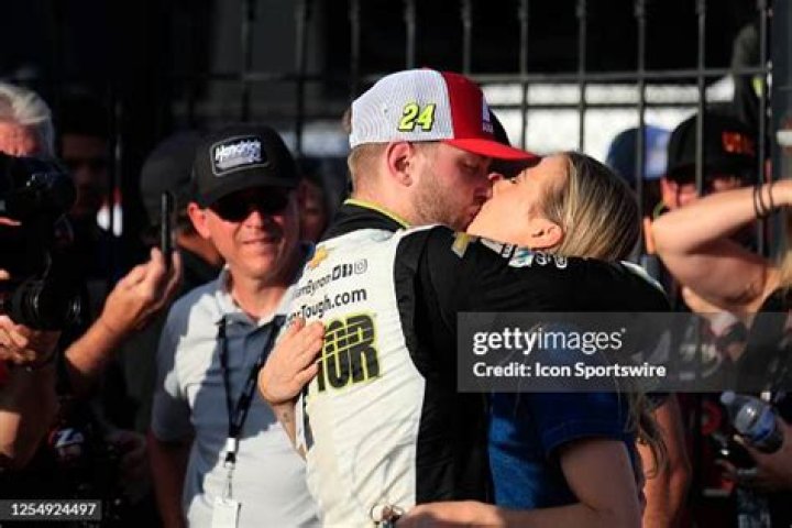 William Byron celebrates with girlfriend Erin Blaney after winning