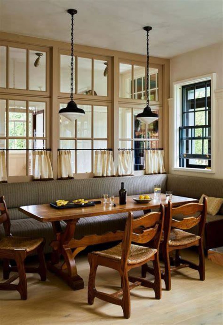 Windowed dining area