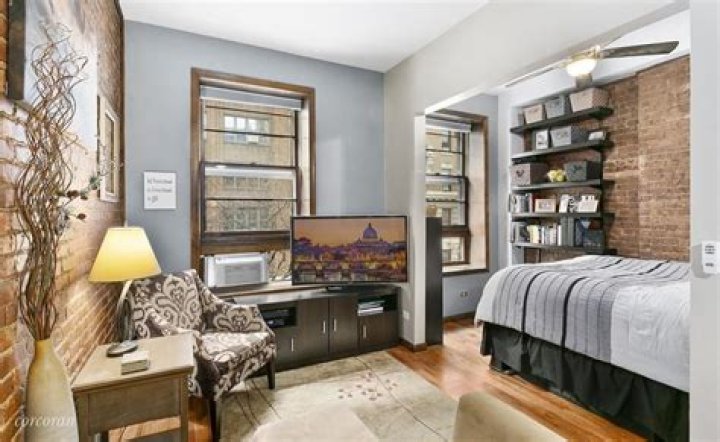 Windowed sleeping area